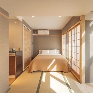 Apartment 谷町君・星hotel・道頓福居 Osaka