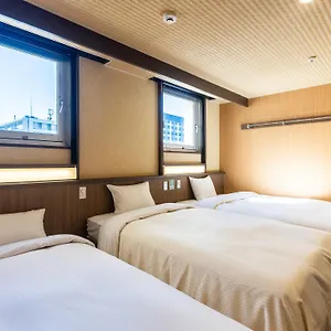 Crown 3* Нагоя